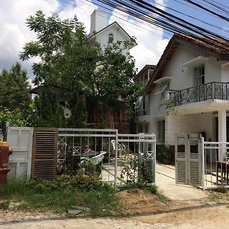 Di House Hotel Da Lat Exterior photo
